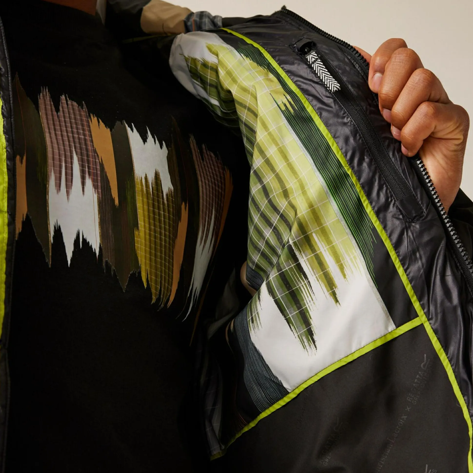 Christian Lacroix - Men's Congenies Short Padded Jacket | Black