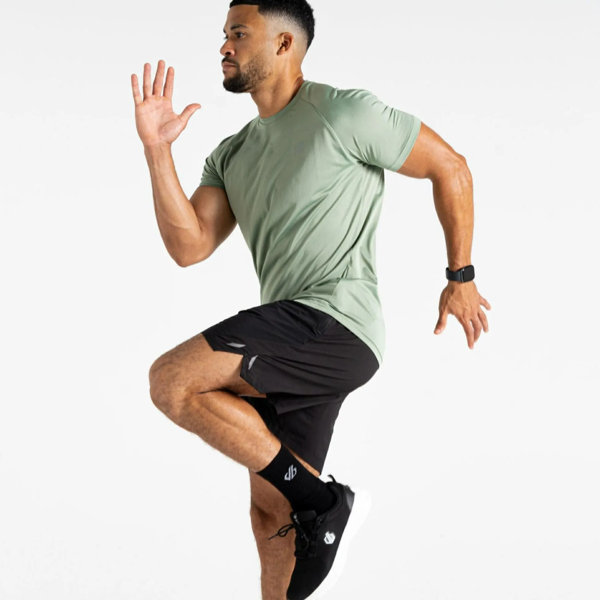 Dare 2b - Men's Accelerate Fitness T-Shirt | Hedge Green
