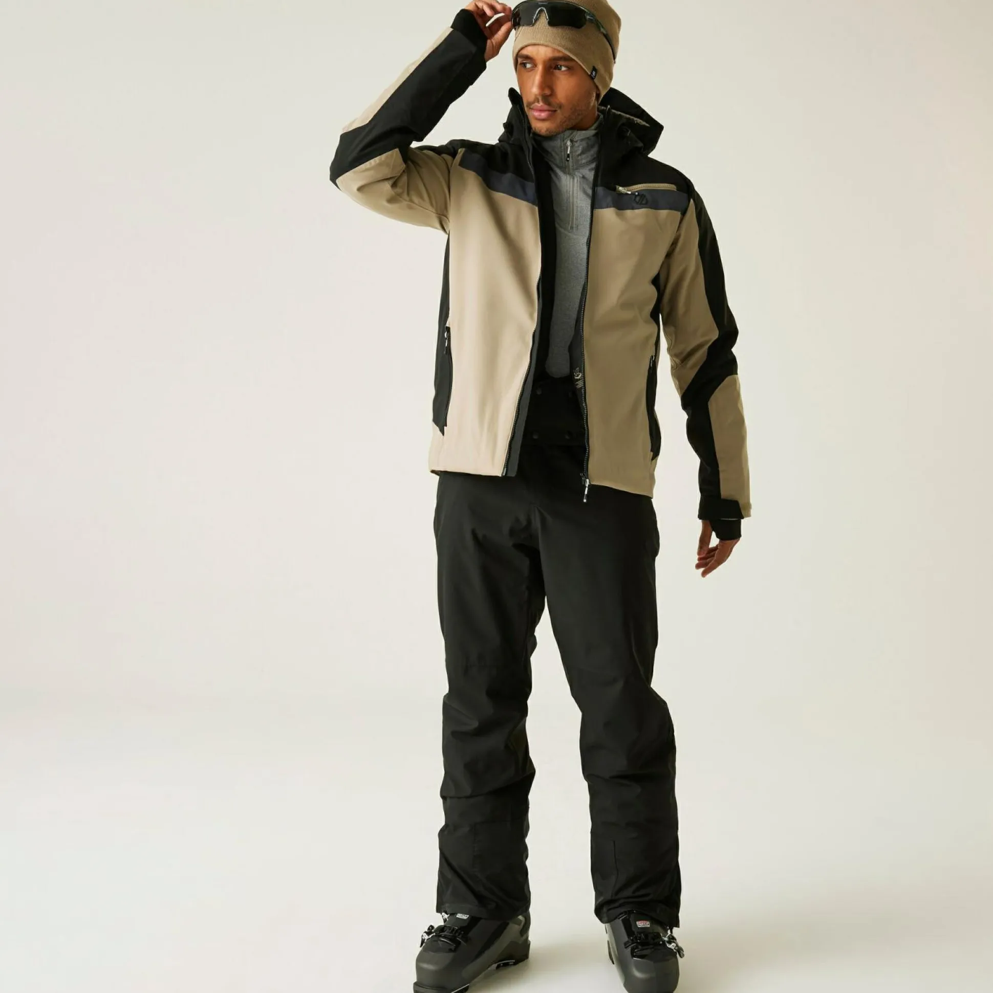 Dare 2b - Men's Eagle II Ski Jacket | Black Grey