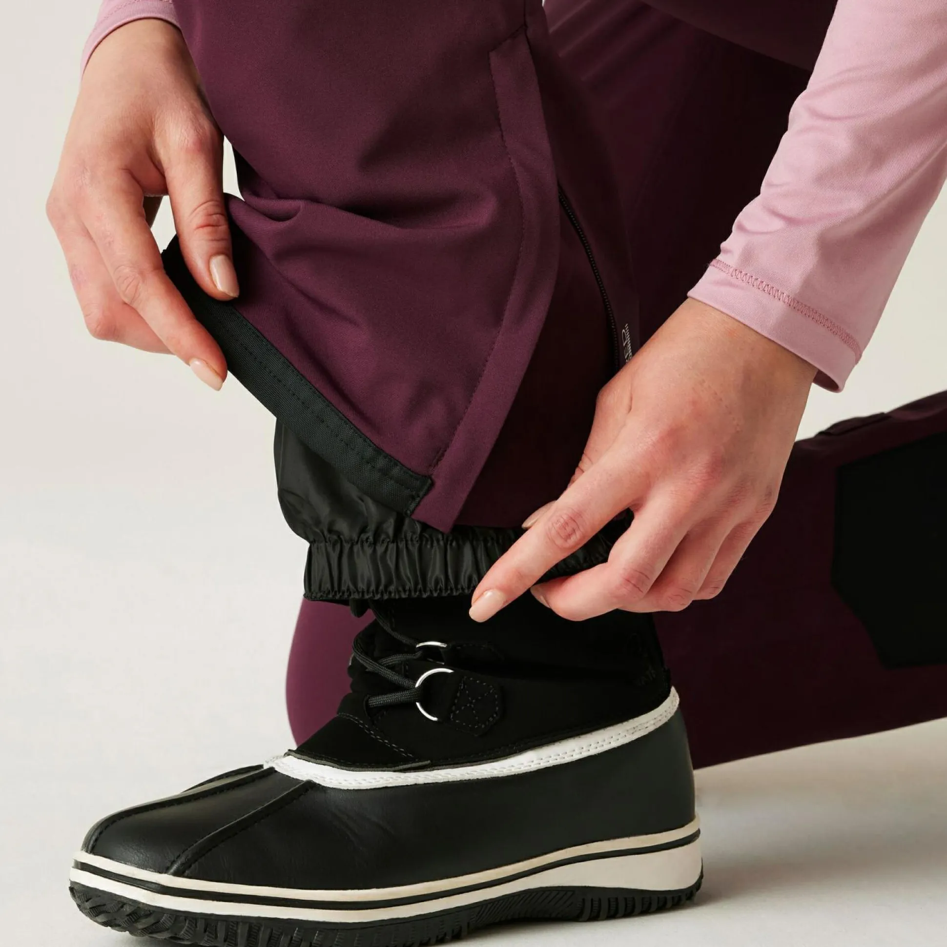 Dare 2b - Women's Diminish Waterproof Insulated Ski Pants | Fig