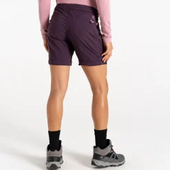 Dare 2b - Women's Melodic III Walking Shorts | Deep Plum
