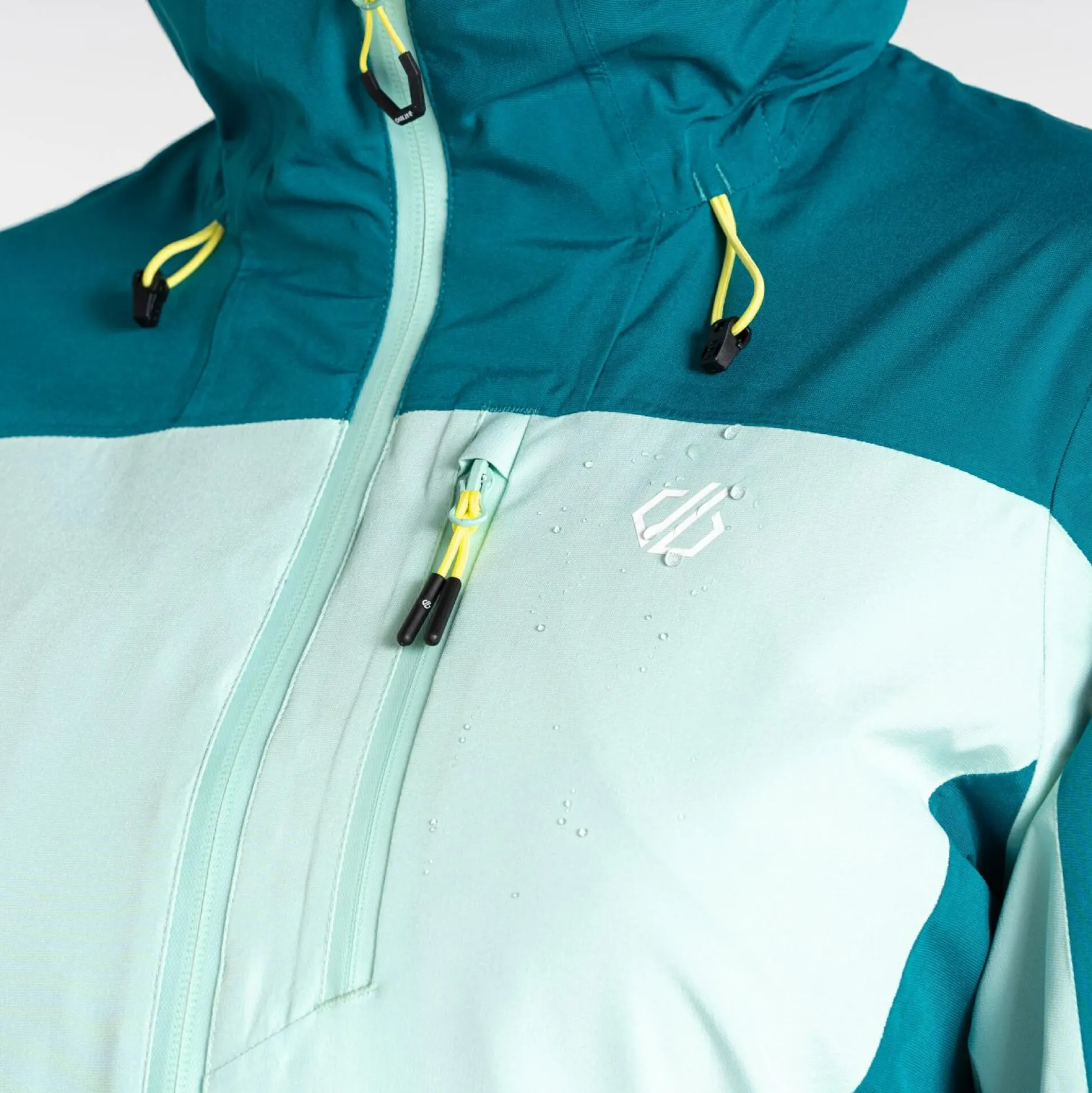 Dare 2b - Women's Mountain Series Waterproof Jacket | Kayaking Mint Green