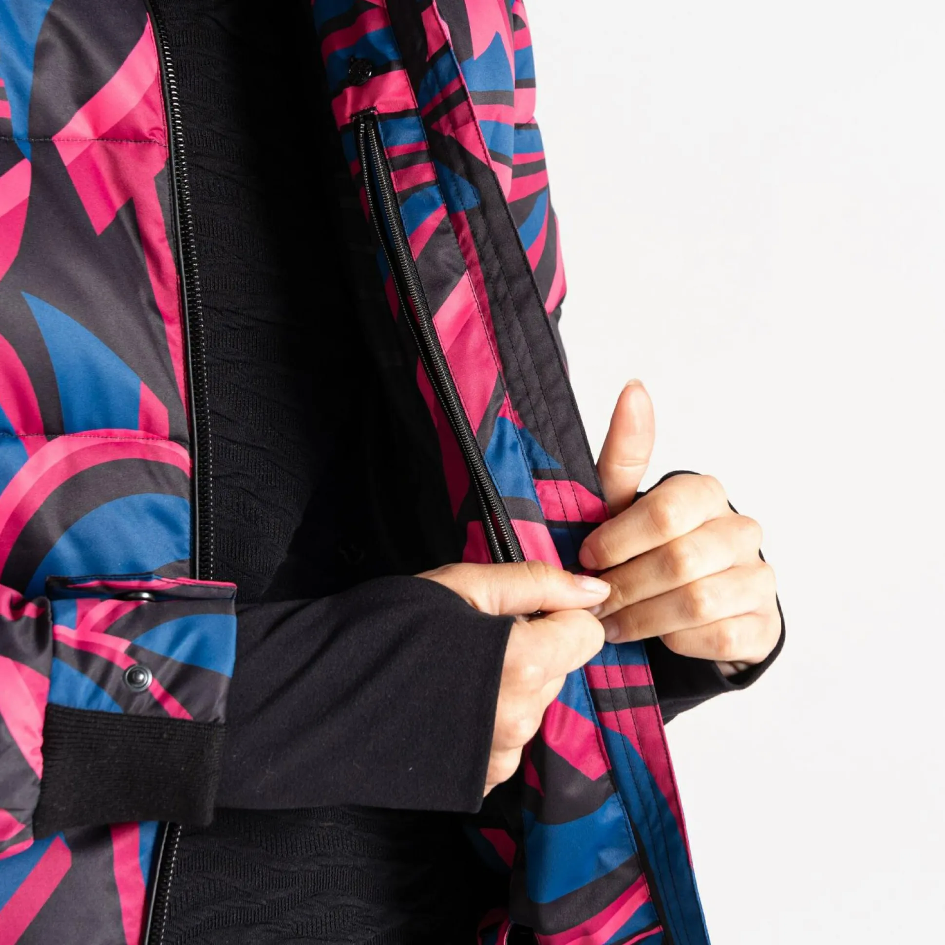 Dare 2b - Women's Showcase Baffled Ski Jacket | Hot Pink