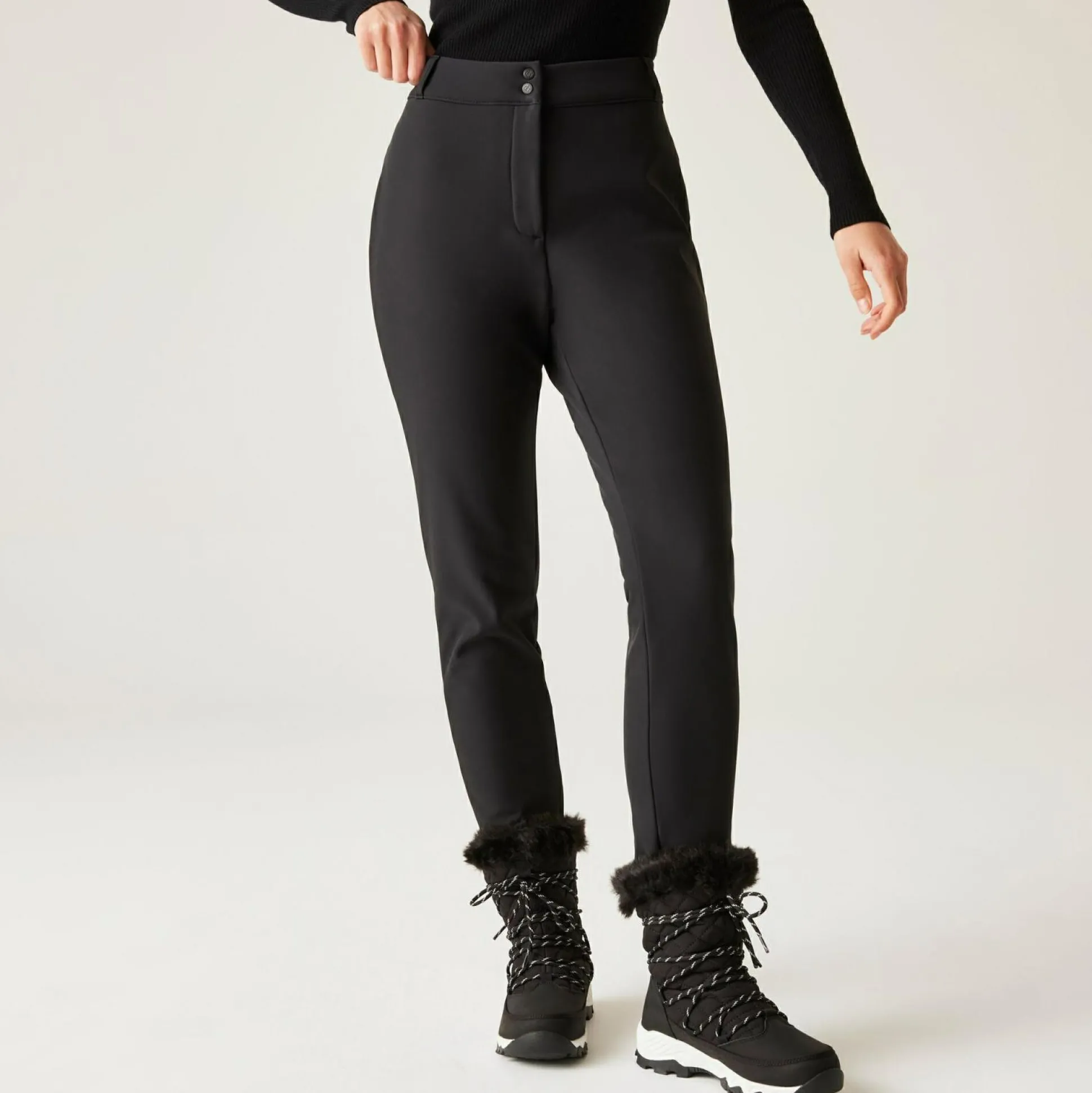 Dare 2b - Women's Sleek IV Softshell Ski Pants | Black