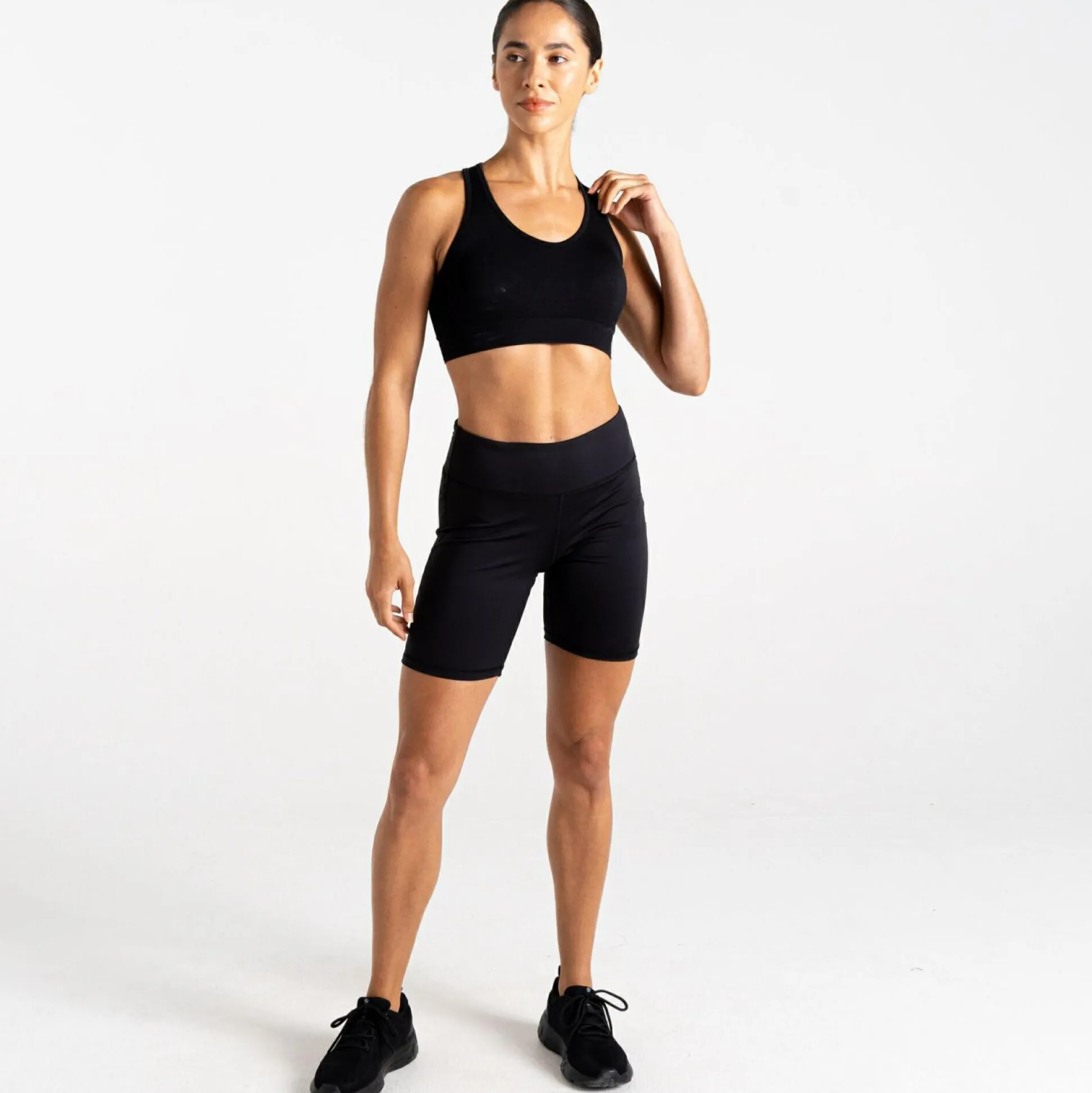 Dare 2b - Women's Upbeat Shorts | Black