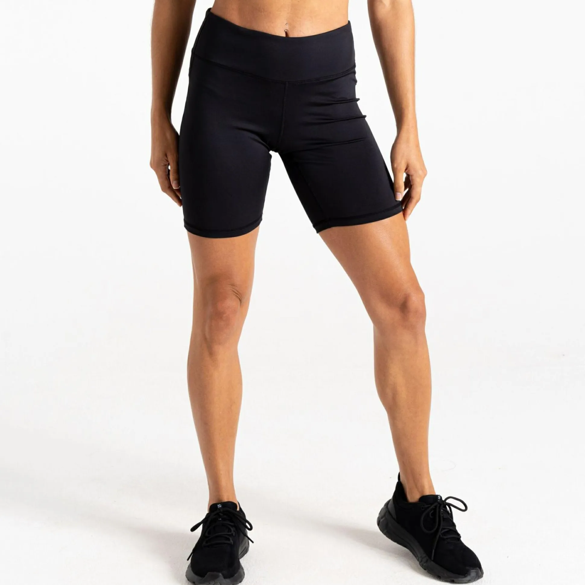 Dare 2b - Women's Upbeat Shorts | Black