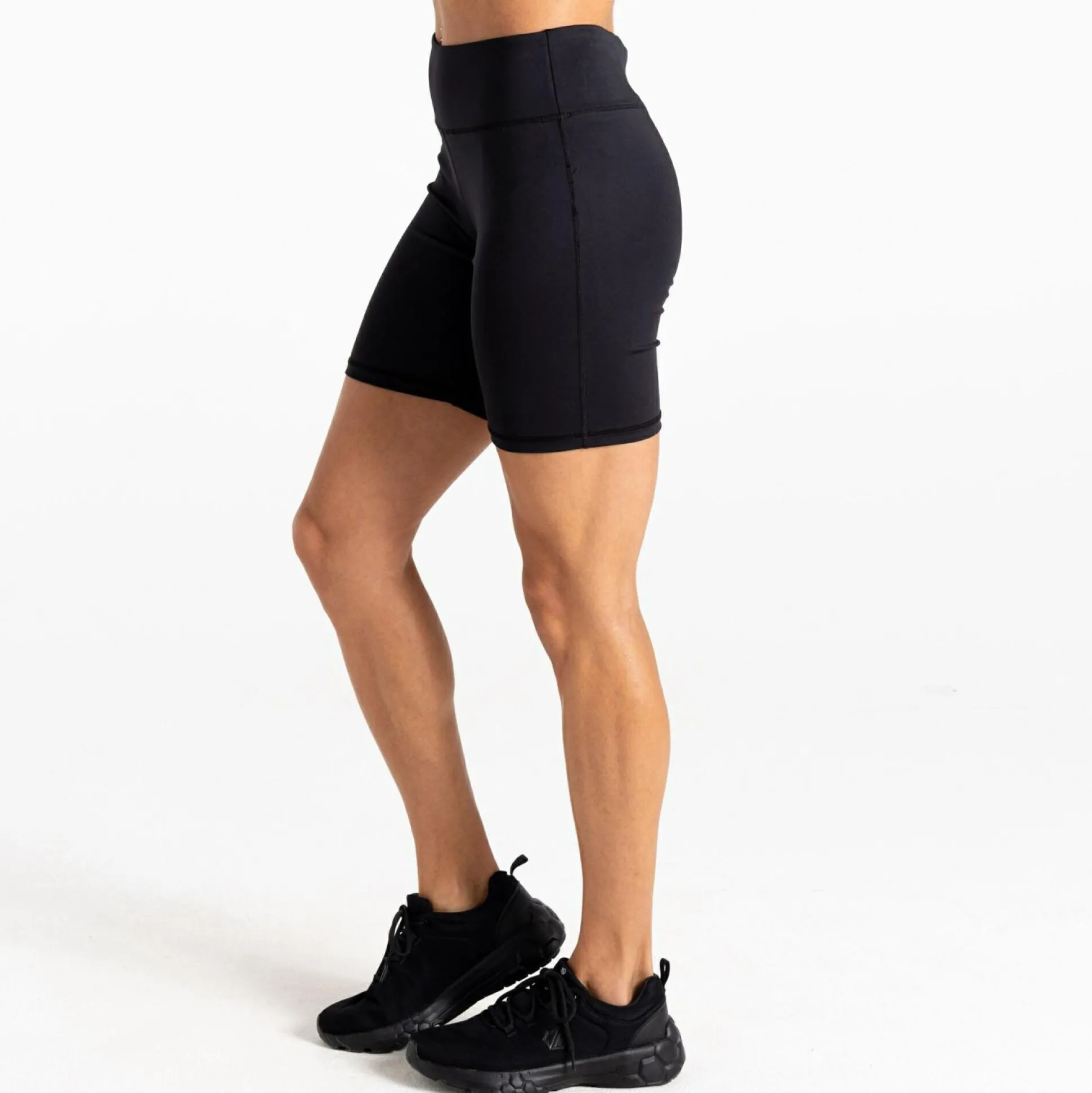 Dare 2b - Women's Upbeat Shorts | Black