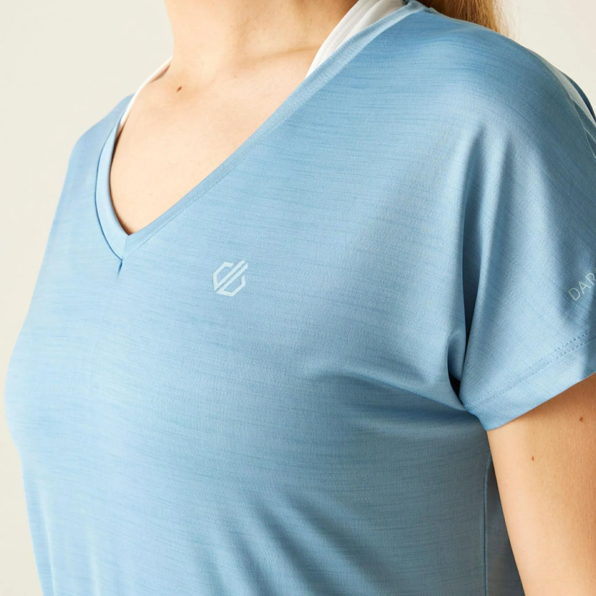 Dare 2b - Women's Vigilant Lightweight T-Shirt | Glacier Lake
