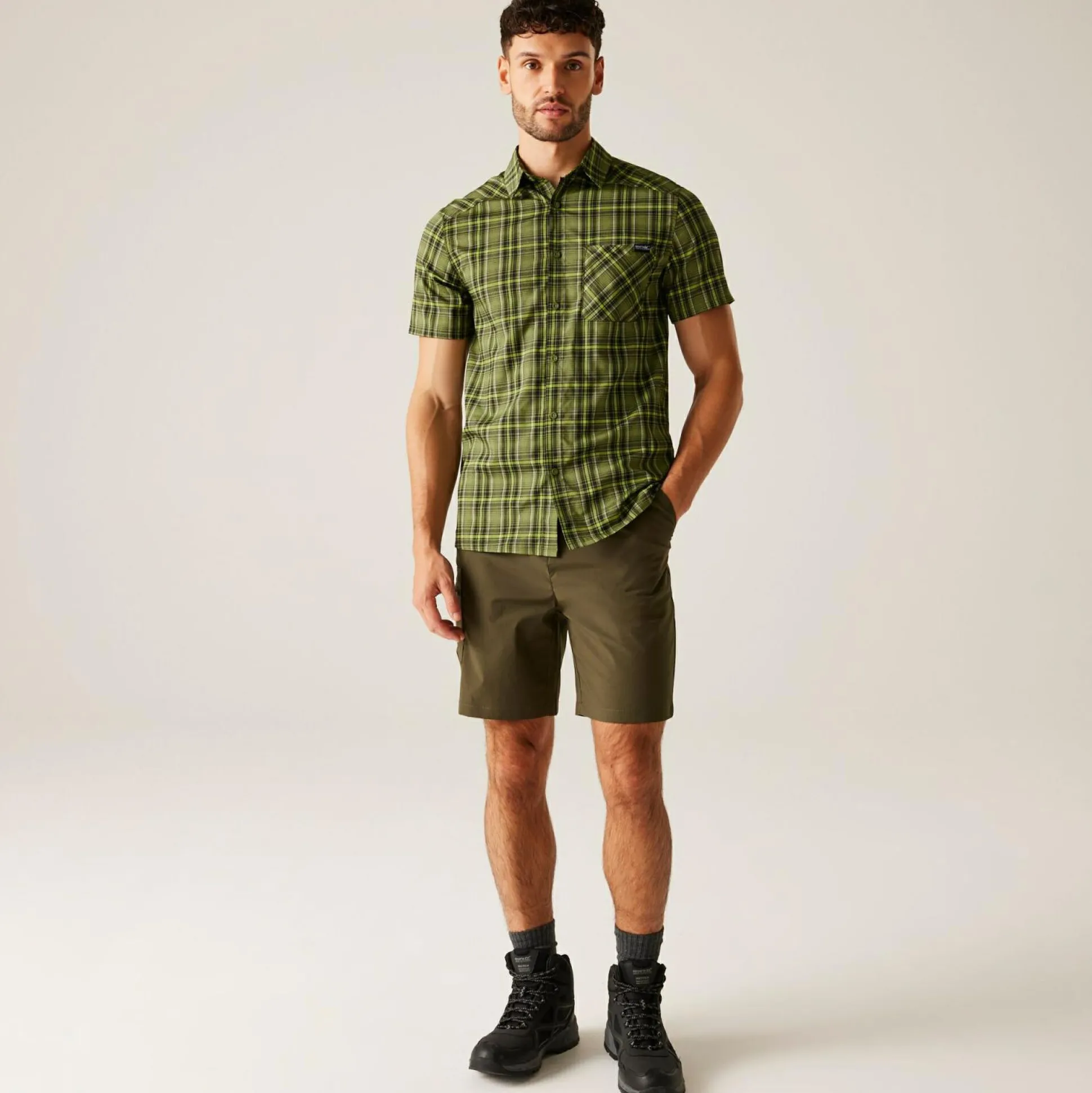 Men's Begarno Short Sleeve Shirt | Nephrite Green Black Grenoble Green Check