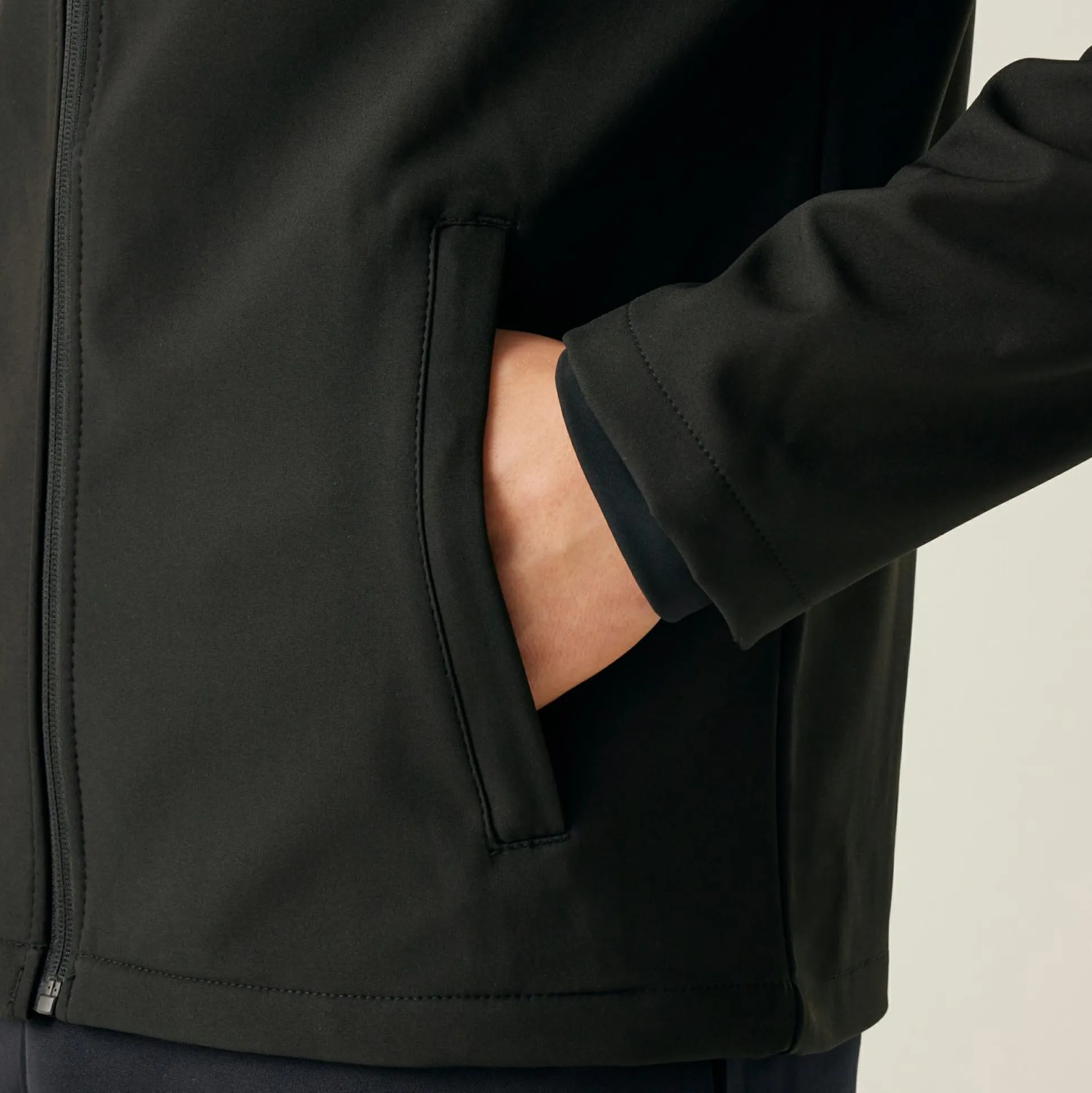 Men's Classic Printable Lightweight Softshell Jacket | Black
