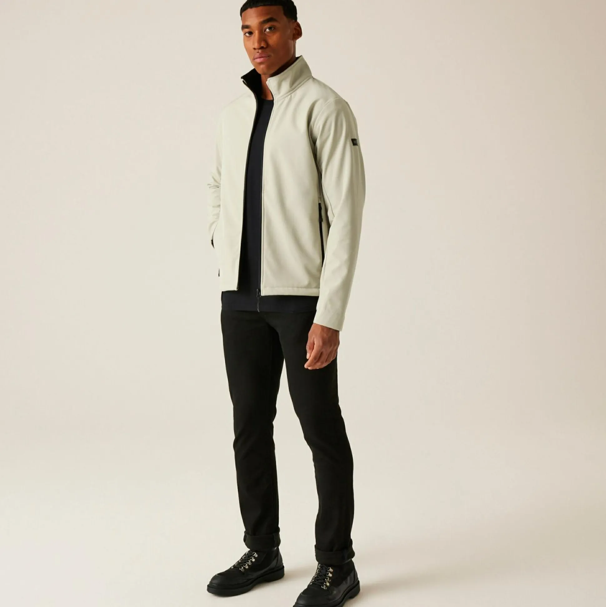 Men's Dendrick Softshell Jacket | Abbeystone Black