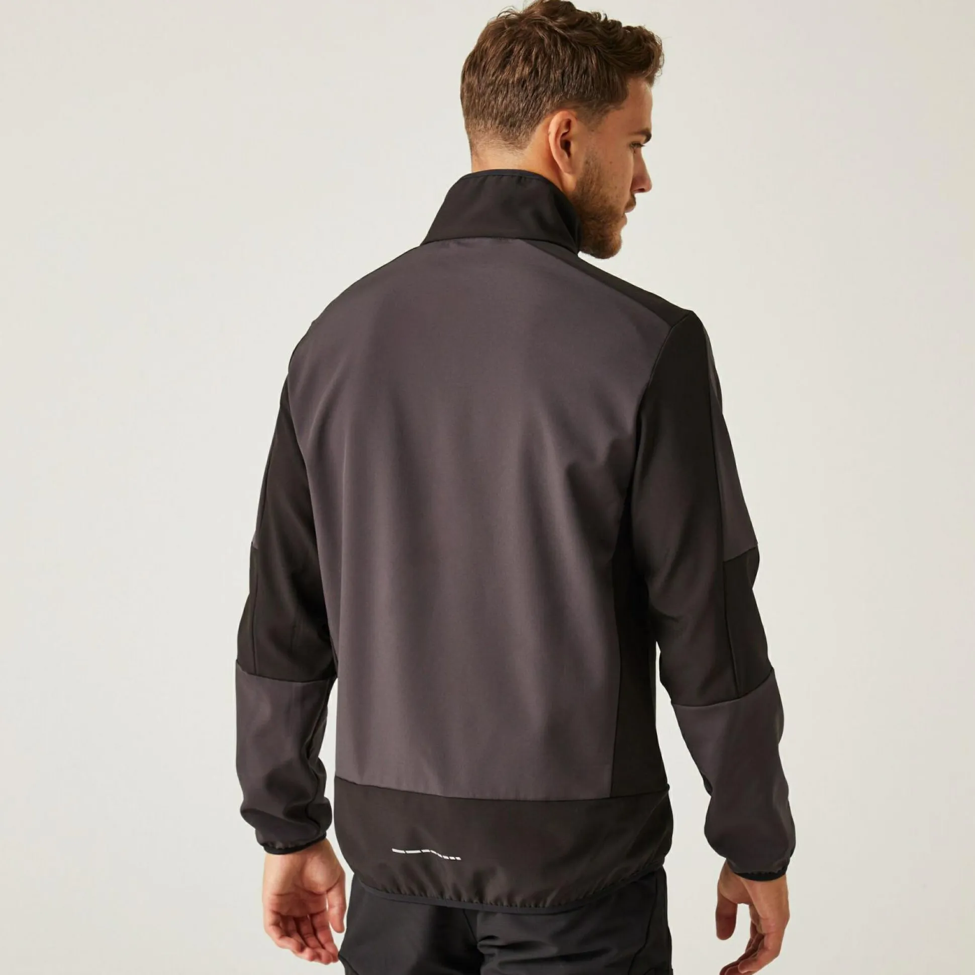 Men's E-Volve 2 Layer Softshell Jacket | Ash Black