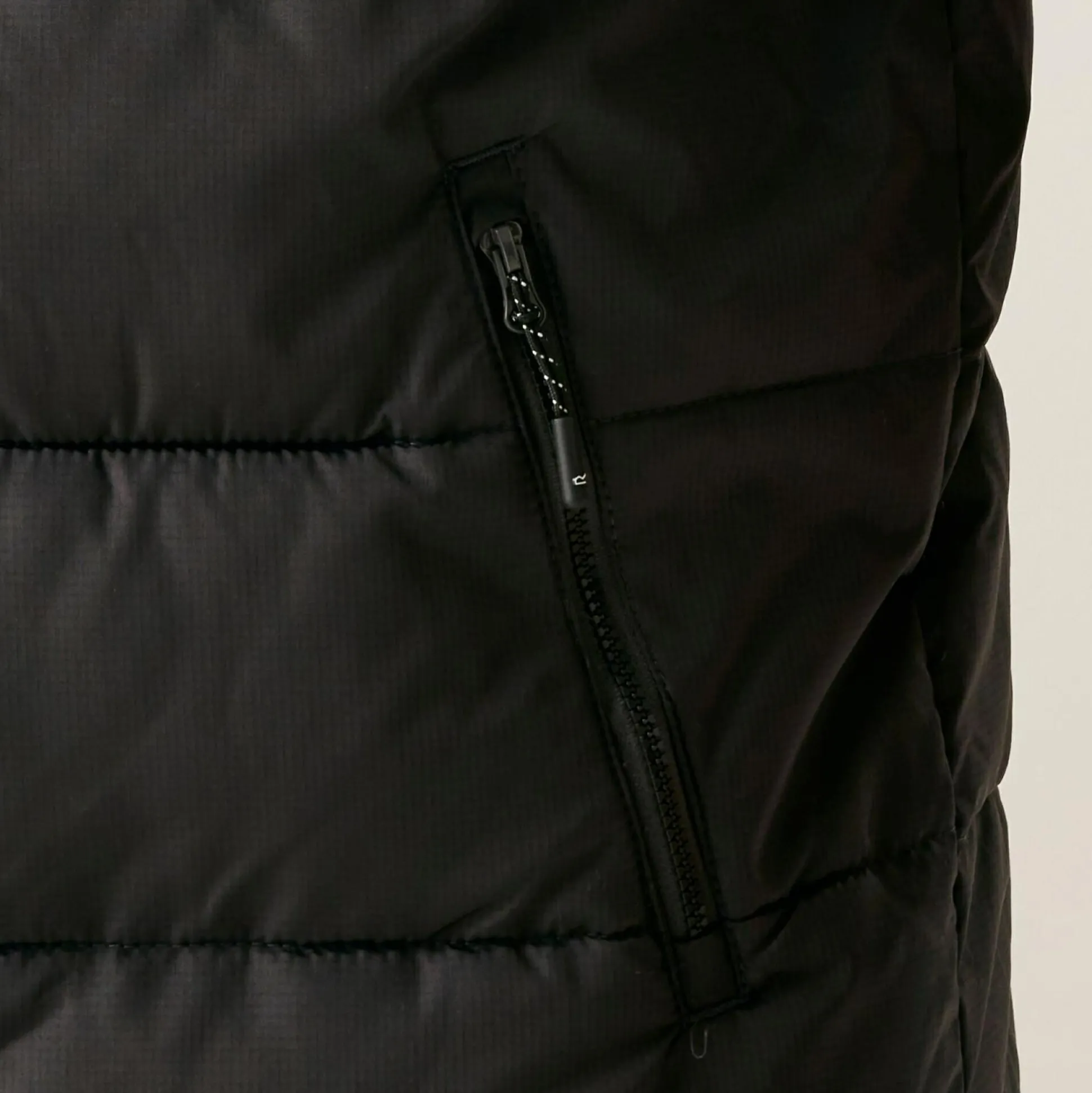 Men's Nevado Heavyweight Gilet | Black Ash