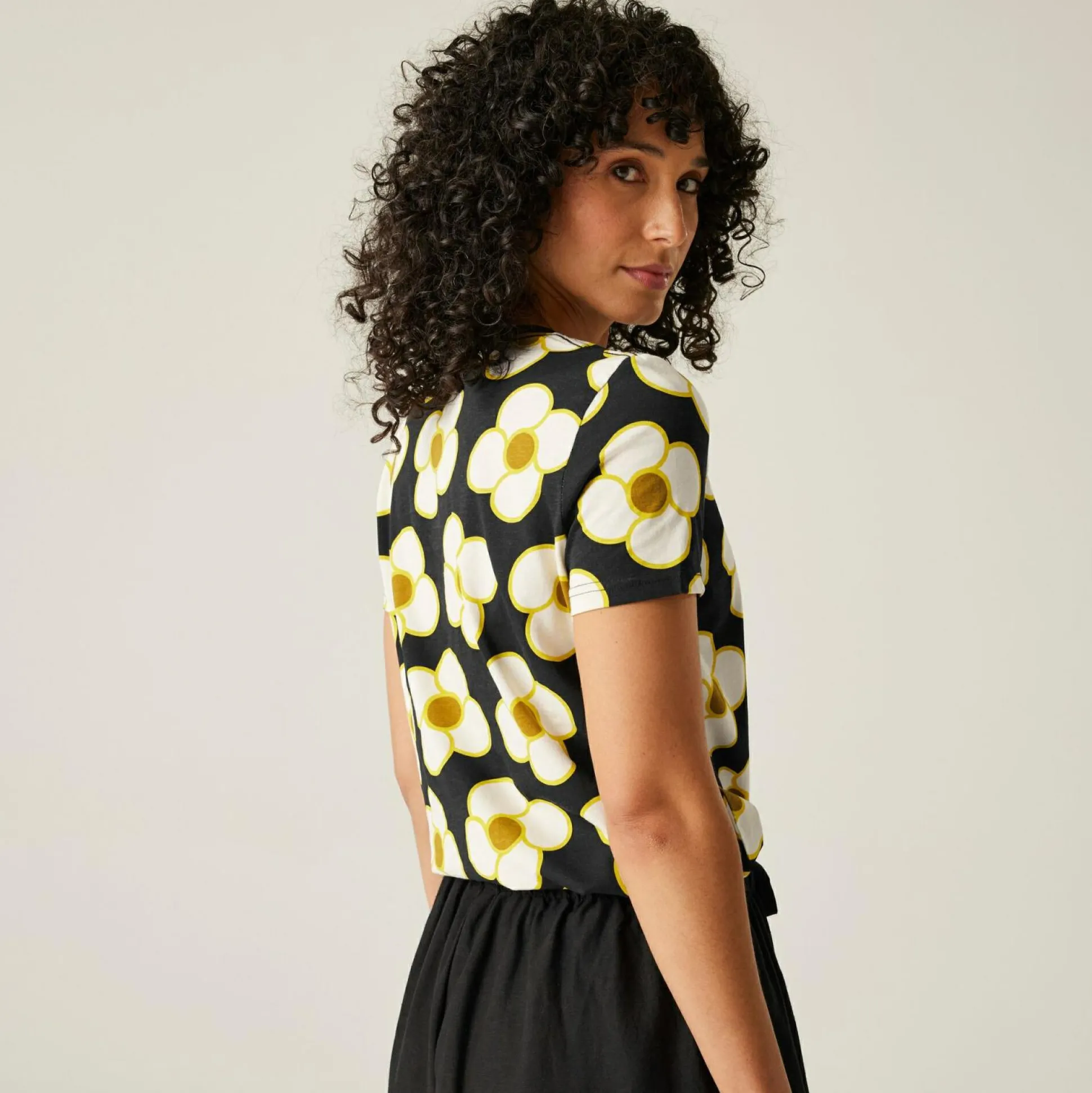 Orla Kiely Tee | Spinning Flower Black