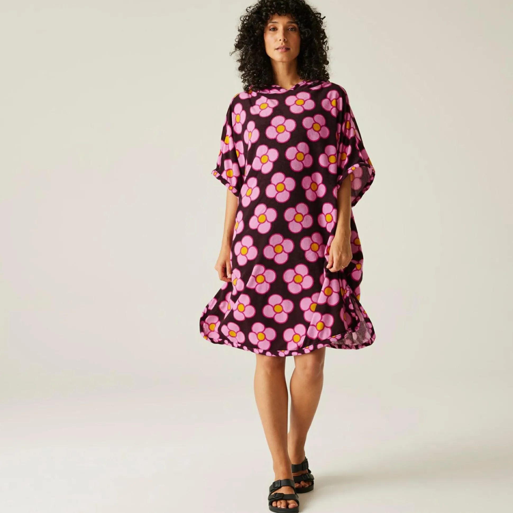 Orla Kiely Towelling II Robe | Spinning Flower Morello