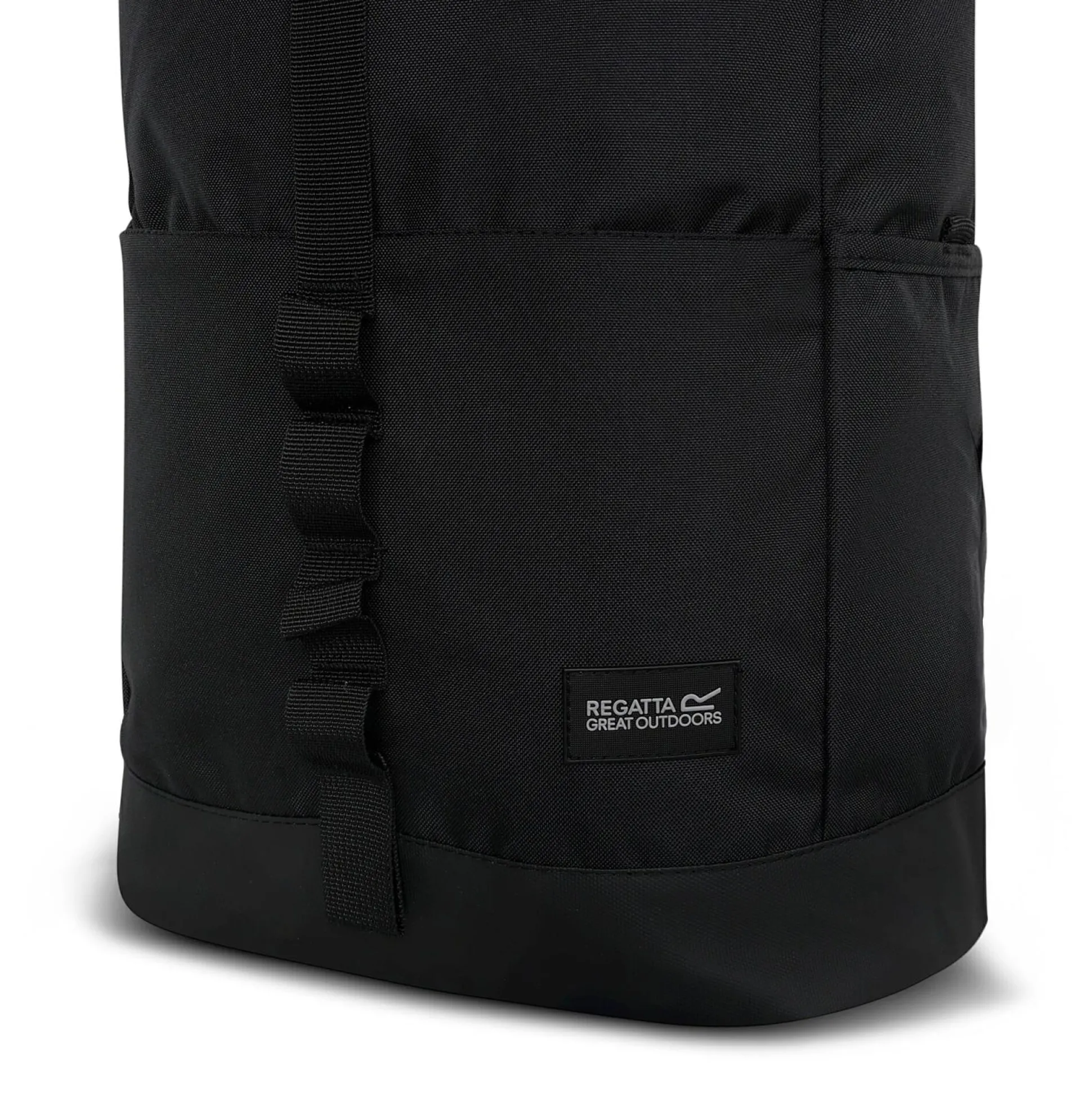 Shilton II 25L Backpack | Black