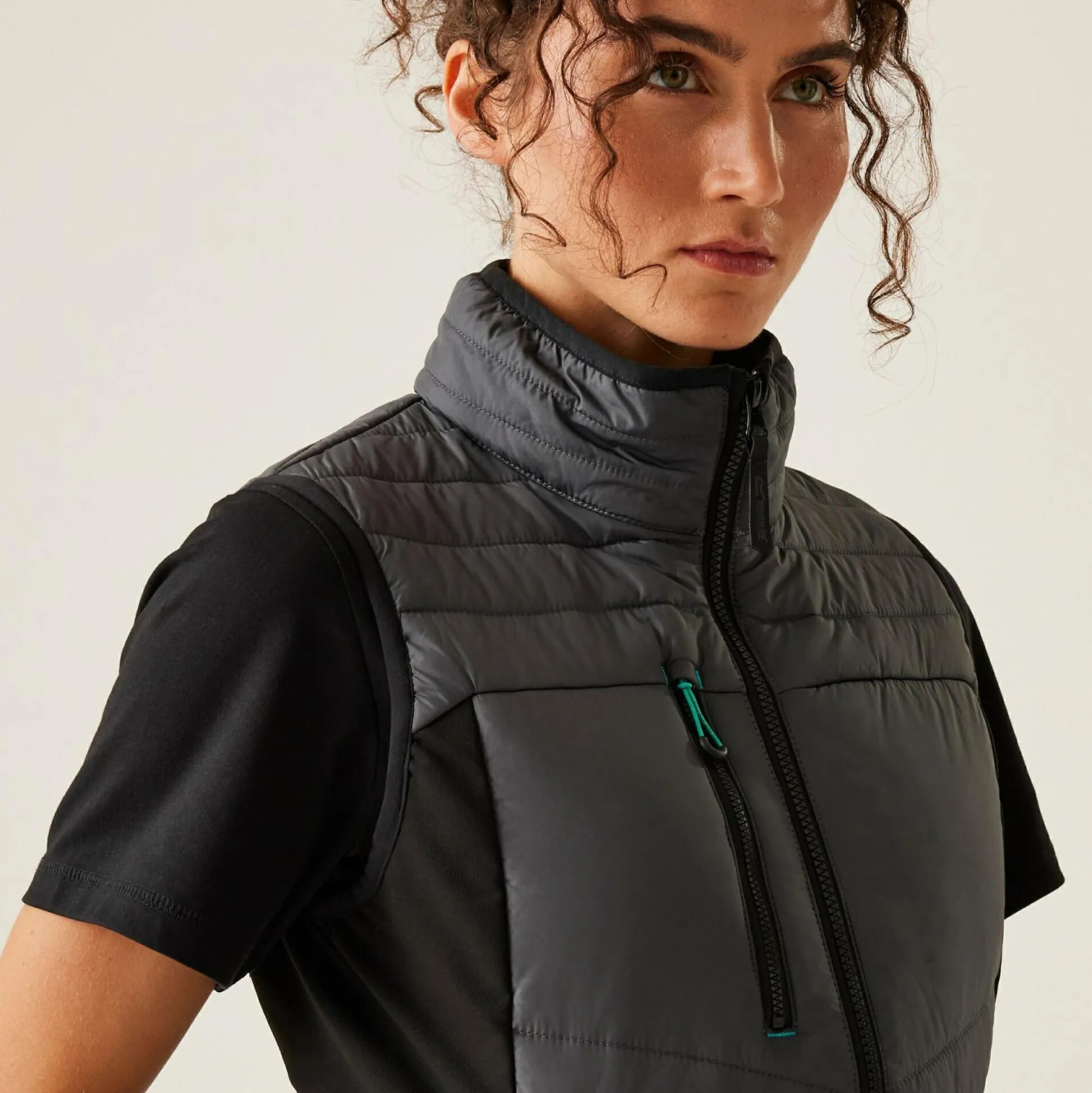 Women's ADA Hybrid Bodywarmer | Seal Grey Black