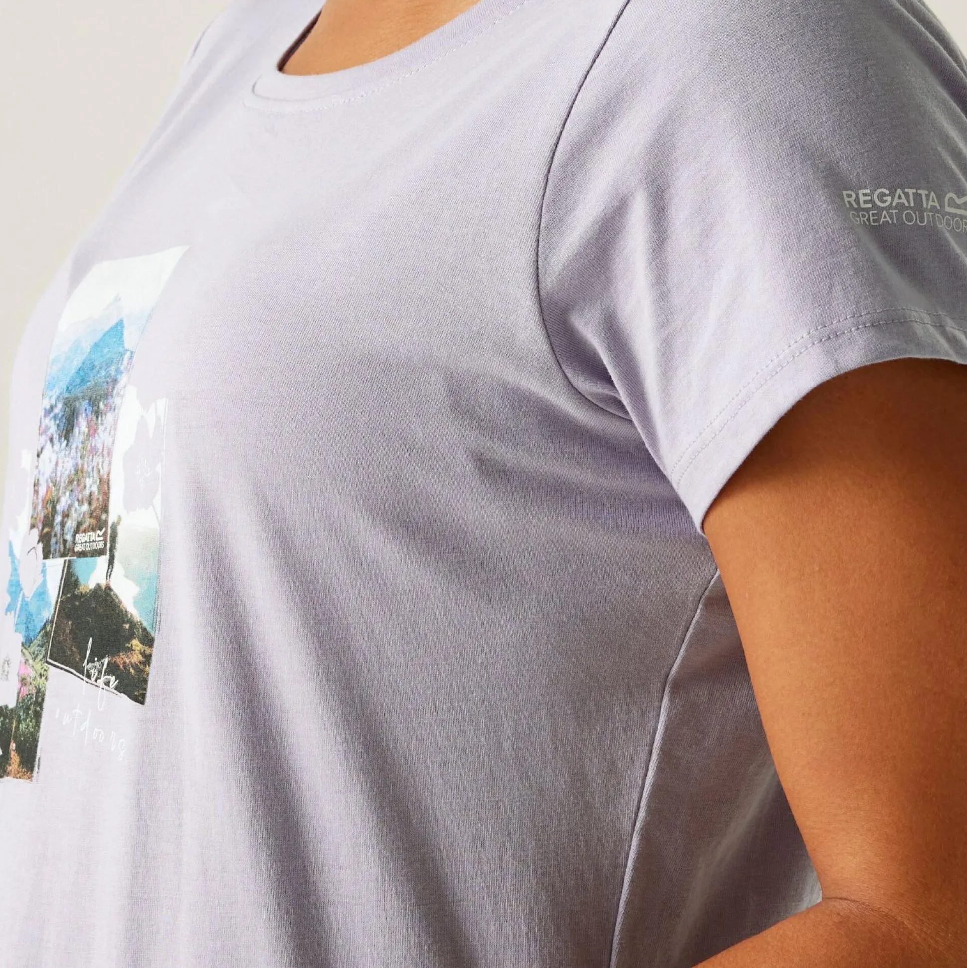 Women's Breezed V T-Shirt | Wisteria