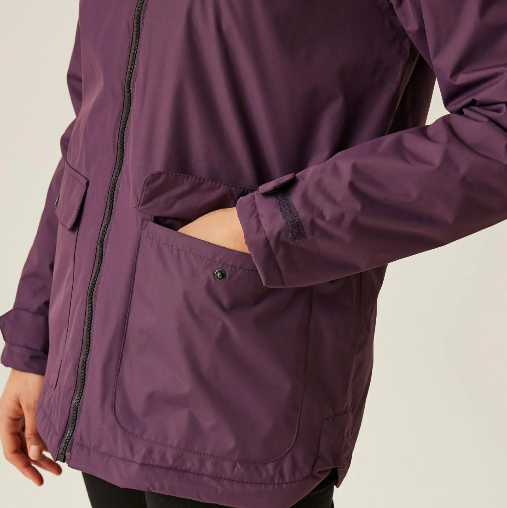 Women's Broadia Waterproof Jacket | Deep Plum