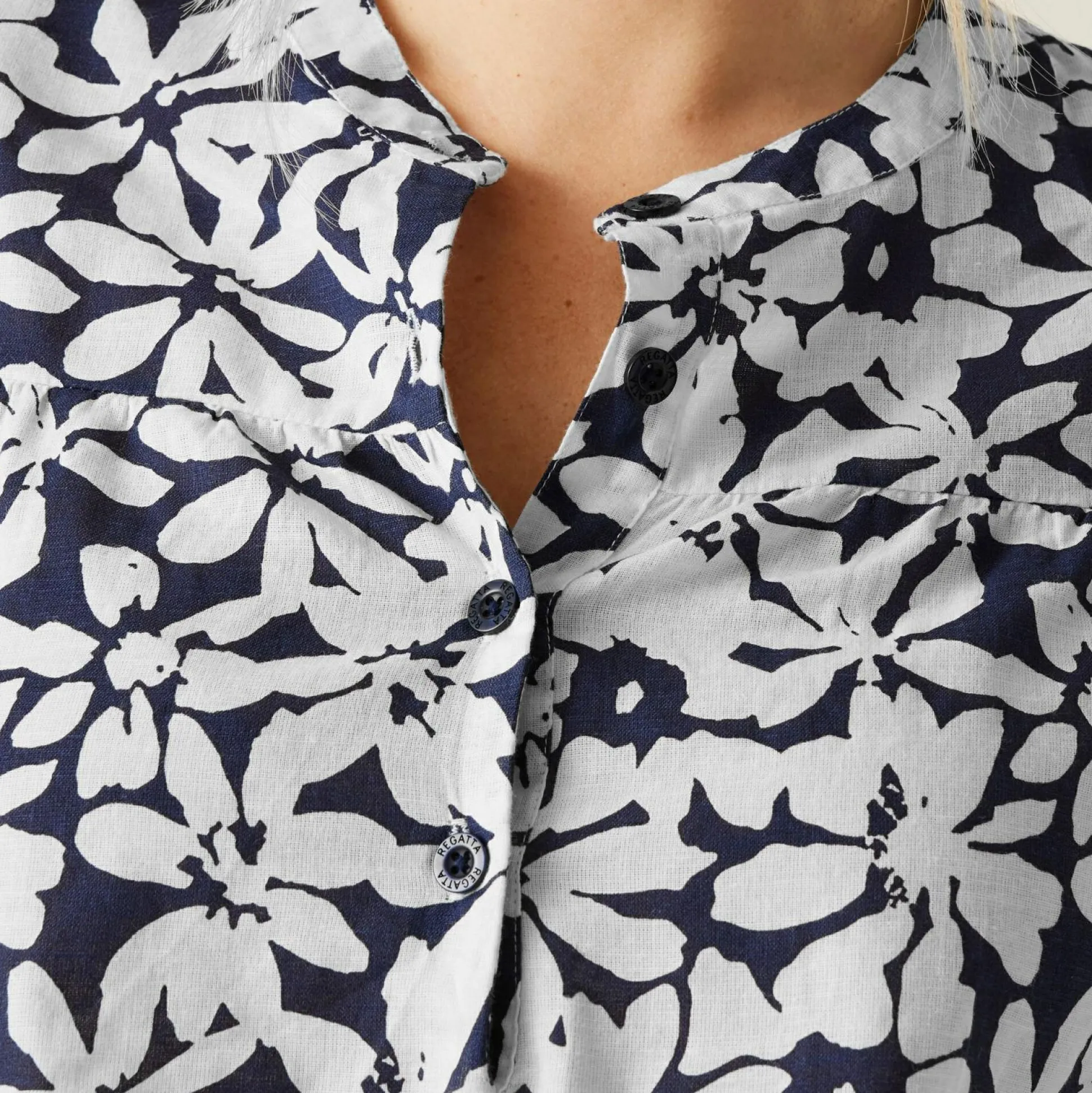 Women's Natine Lightweight Shirt | Navy White Large Floral